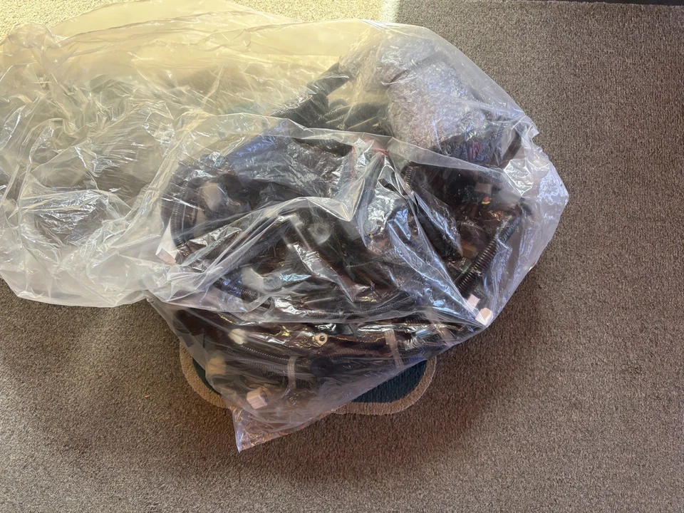 Genuine 2021-2022 Nissan Rogue 1.5 2.5 Engine Wire Harness 24012-6RR0B NEW - Image 3 of 4