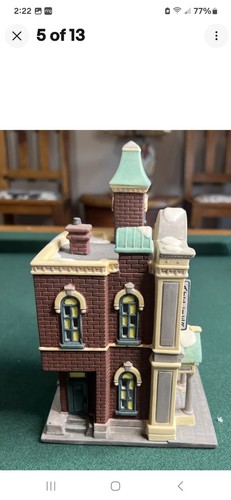 Department 56 Heritage Village Christmas in City Series 1991 Arts Academy #55433 - Picture 4 of 6