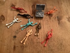 Treasure Chest And 8 Divers Toy Figures