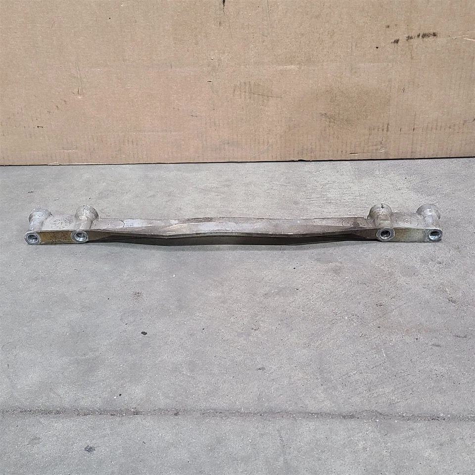 83-91 Porsche 944 Crossmember tubo de par soporte soporte montaje soporte Aa7294 Foto 2 de 4