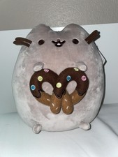 pusheen pretzel