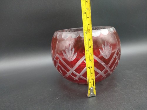 Ruby Stain Cut to Clear Glass Rose Bowl Vase - Picture 8 of 10