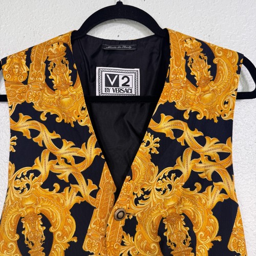 Versace V2 Vest Men size 48 Medusa Head Baroque Frame Gold Print 80s 90s Vintage - Picture 2 of 17