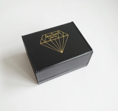 SWISS QUARTZ WATCH VINTAGE UHREN BOX UHRENSCHATULLE