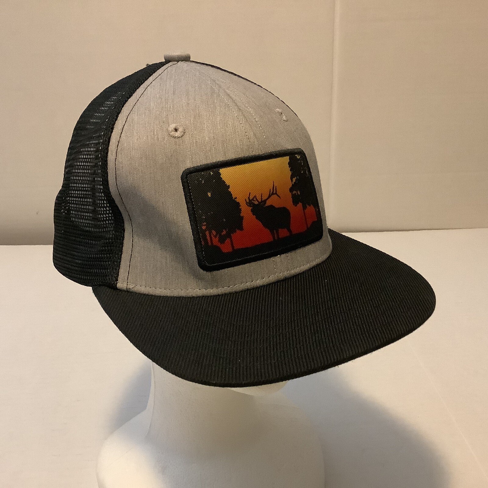 Sunset Elk Patch Trucker Hat HeatherGrey/Black Me… - image 3