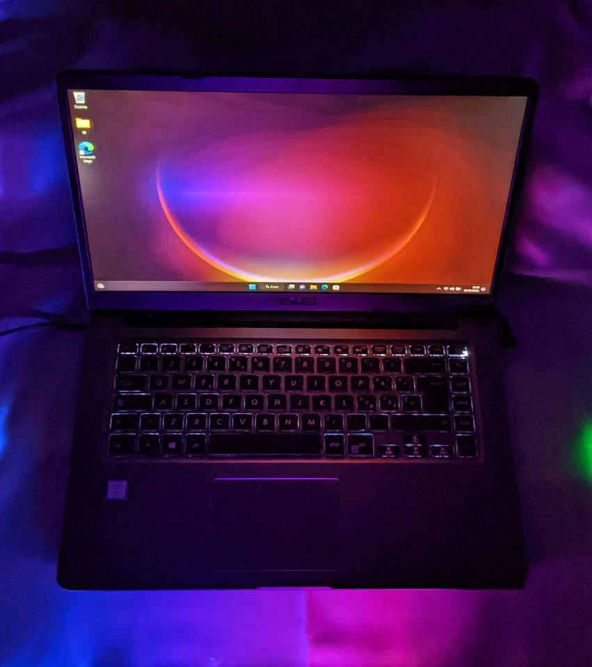 PC WORKSTATION 15" ASUS i7-8550U SSD 8TB RAM 64GB GPU NVIDIA 2GB WIFI7 WIN11PRO - Immagine 3 di 4