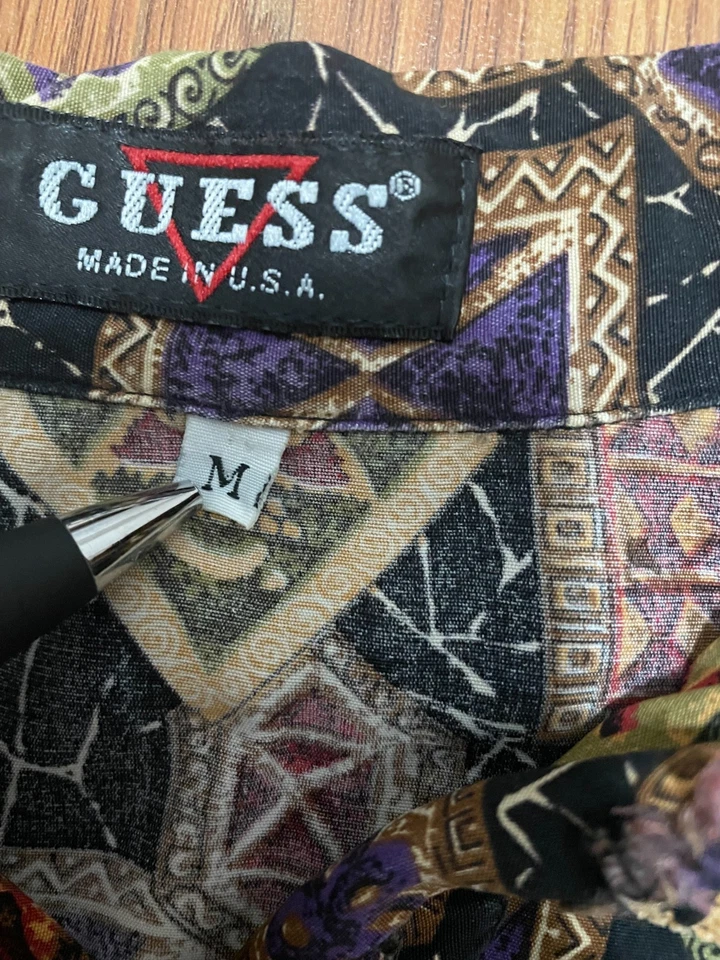 Guess Shirt Mens Medium 90s Abstract Art Print Woven Made USA - Image 3 of 4