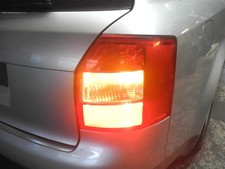 AUDI A4 S4 B6 8E Avant Rücklicht Rückleuchte hinten rechts 8E9945096 8E9945096A