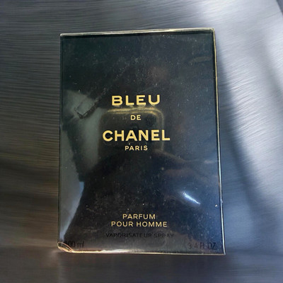 CHANEL Bleu de Chanel Parfum Spray Vaporisateur 3.4 fl oz Regular Size