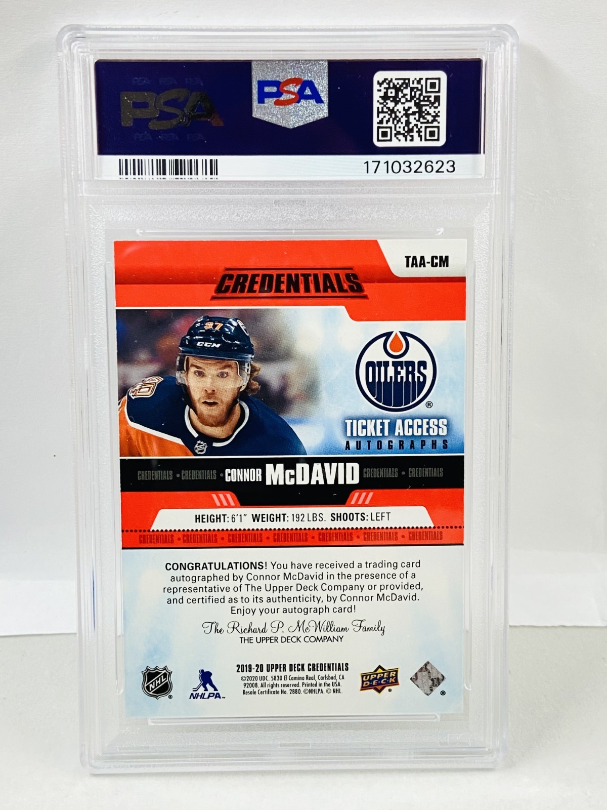2019 UD Credentials Connor McDavid Ticket Access Auto Red #09/10 PSA 9 view 2