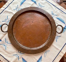 GUSTAV STICKLEY Hand Hammered Copper tray No. 274 circa 1910 Very Good Condition on The Hot Collector