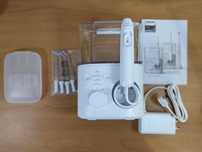 Philips Sonicare Power Flosser 7000 Series Oral Irrigator HX3911/30 SEALED
