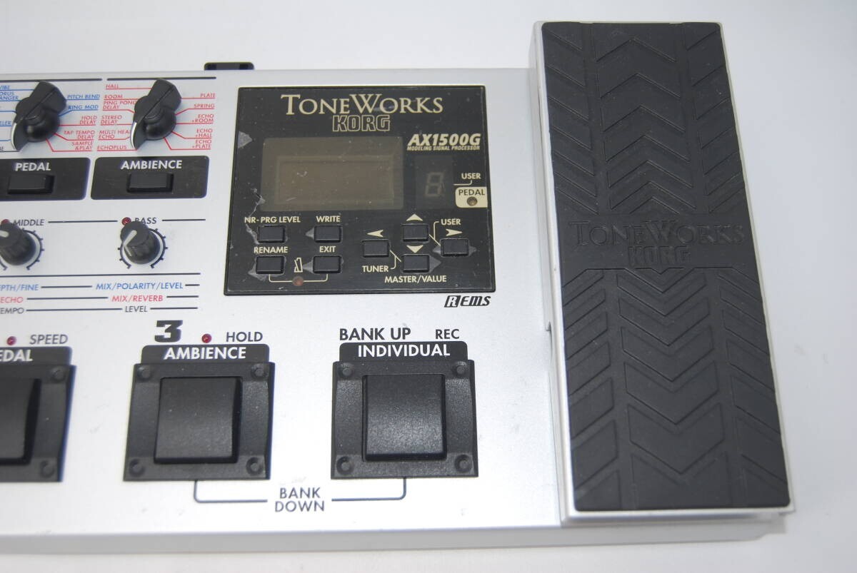 【特価】AX1500G マルチエフェクター Amazon.co.jp: 【中古】KORG / Modeling Signal Processor