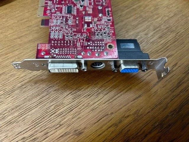 MSI NX7300-TD128EH GeForce 7300 DDR2 Graphics Card - Image 3 of 3