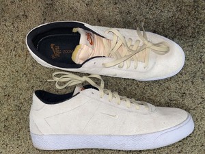 nike sb zoom bruin beige