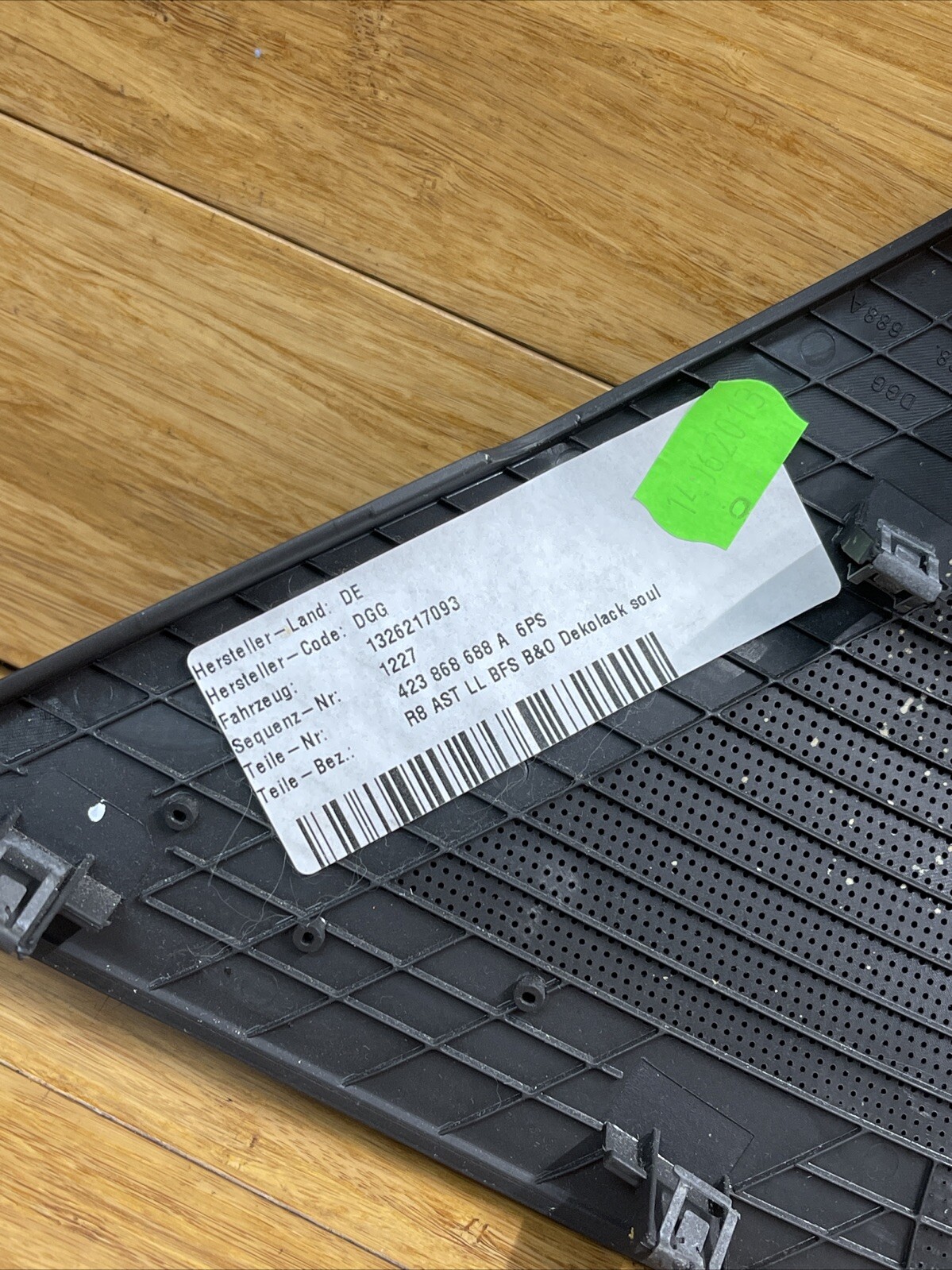 Audi R8 2008-2015 RIGHT Door panel