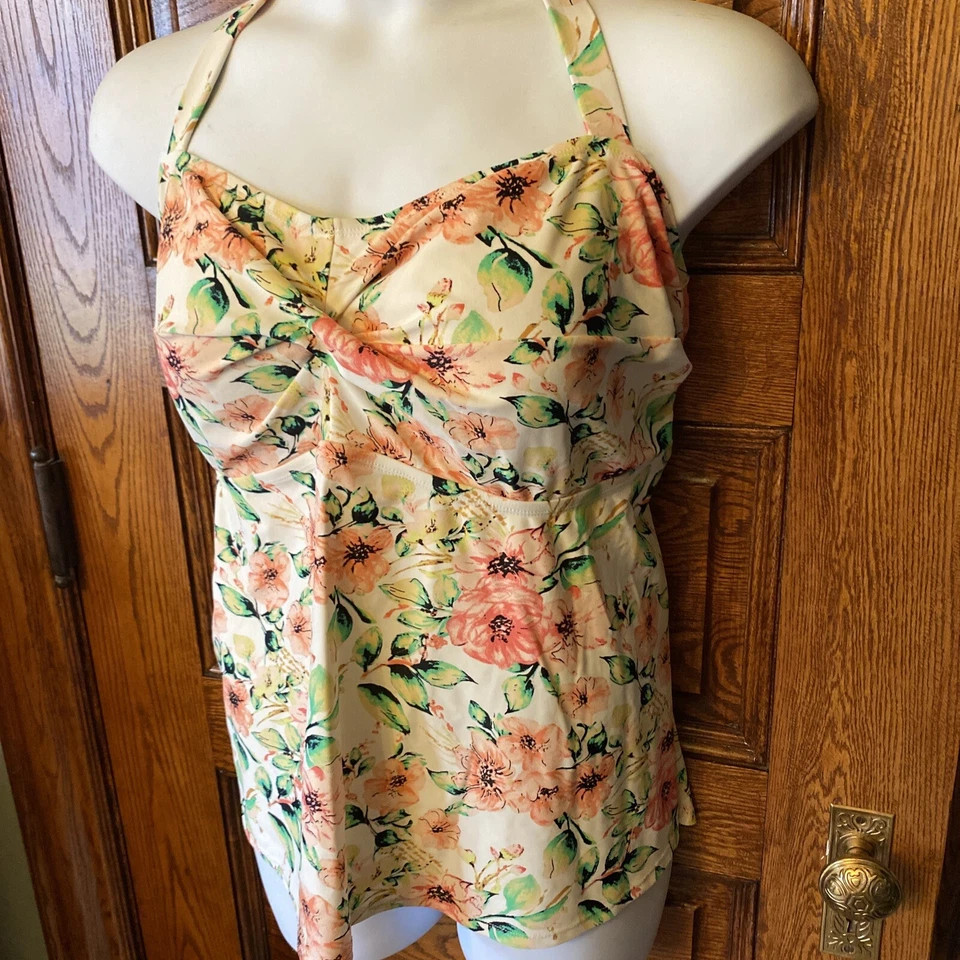 AVA & VIV Cross Front w/ Built in Bra, Halter Strap Tie, Tankini Swim TOP,  24W - Image 3 of 4