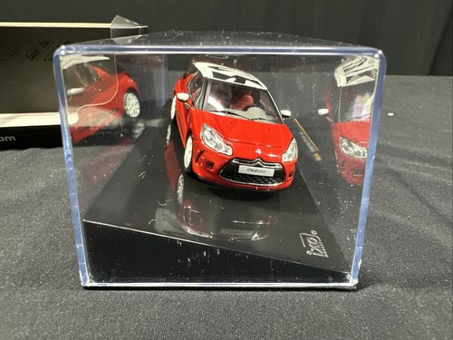 Ixo Models Citroen DS3 Sport Chic red/white 2011 Diecast Car 1:43 Scale - Picture 12 of 21
