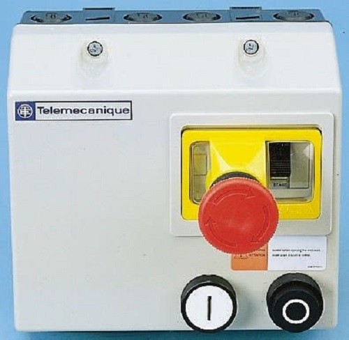 Arrancador manual Schneider Electric 3P DOL, IP657 - LG7K06M7 - Imagen 1 de 2