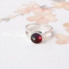 Mozambique Garnet Gemstone 925 Sterling Silver Ring Mother Gift Jewelry