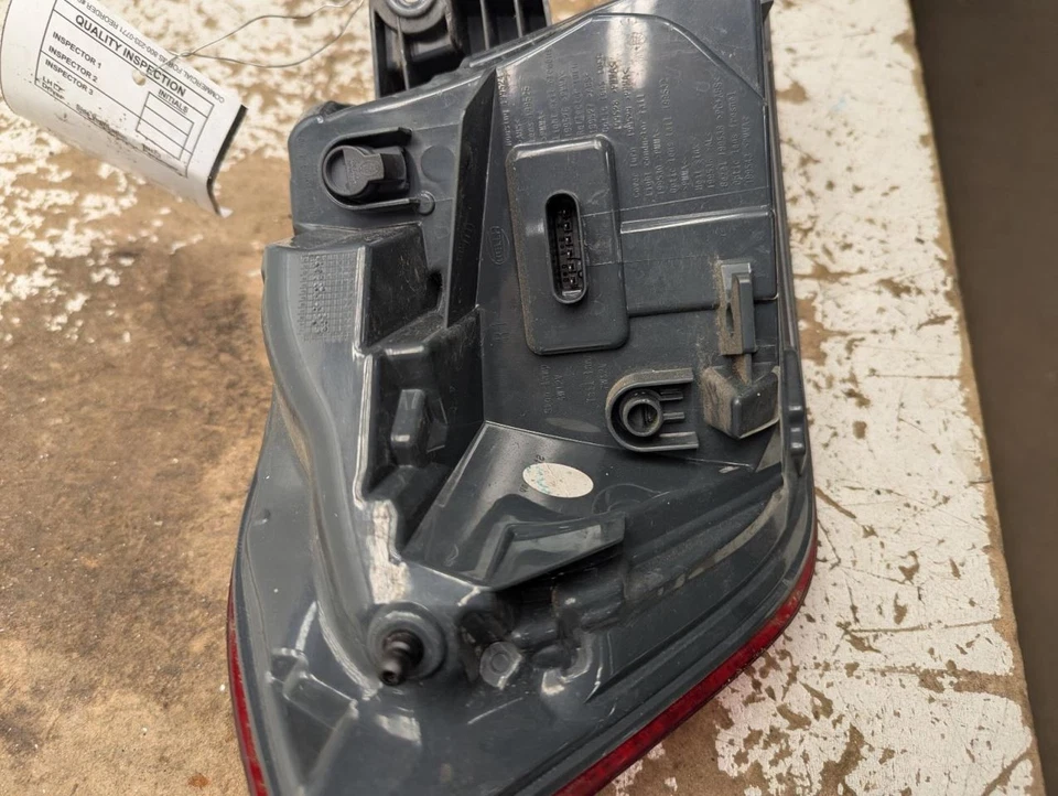 Passenger Tail Light Quarter Panel Mounted Fits 16-18 BMW 320i 798298 - Image 4 of 4