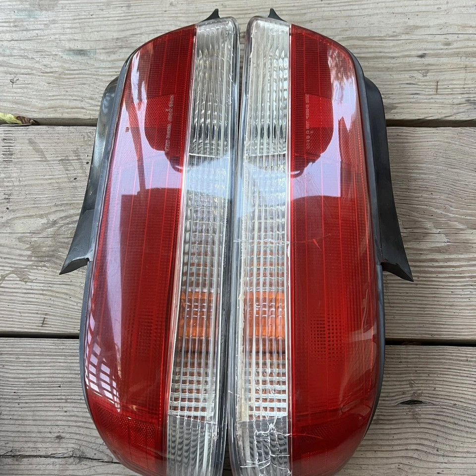 Par de luces traseras traseras de fábrica OEM para Honda Prelude 1997-2001 izquierda derecha Foto 3 de 4