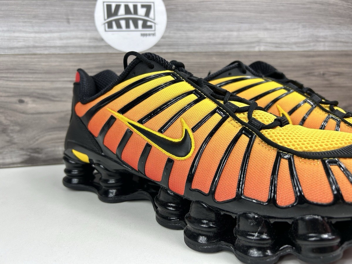 Nike Shox オレンジ/イエロー/ブラック NEW Nike Shox TL 