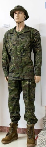 UNIFORME REGLAMENTARIO EJERCITO DE TIERRA BOSCOSO PIXELADO | eBay