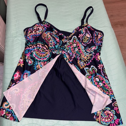 24 & Ocean Women's Navy Floral Tankini Top Size 8 Uw Built In UW Bra - Picture 2 of 5