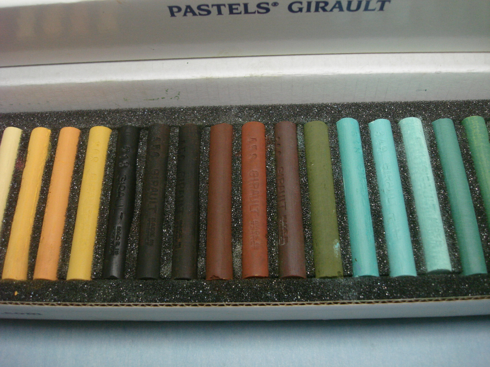 25 PASTELS GIRAULT PASTEL "AUTUMN LEAVES" SET ALL NEW! SALE! FREE