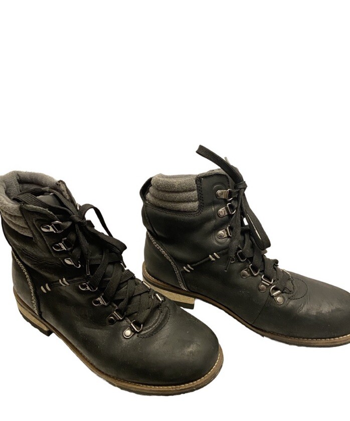 Kodiak Canada’s Boot Surrey II Women’s Lace Up 3M Thinsulate Waterproof 