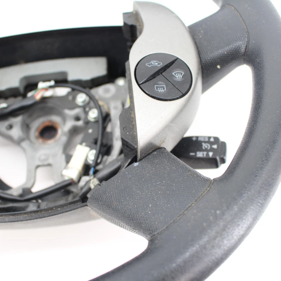 Volante de couro Toyota Prius 2004-2009 com controles de interruptor - Imagem 3 de 4