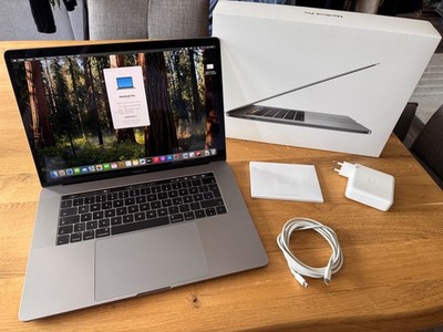 MacBook Pro 15  2016 Touch Bar i7 2,6 16GB 256GB Radeon Pro 450 +OVP + Ladegerät