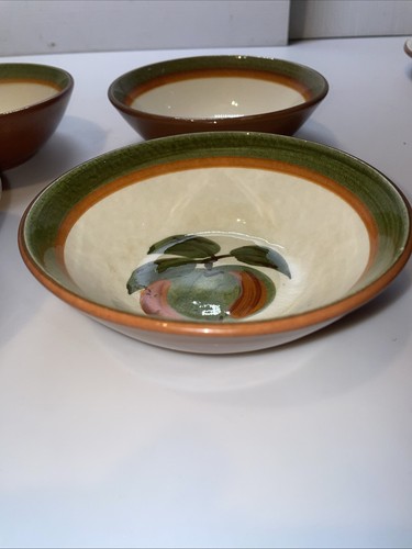 Stangl ORCHARD SONG Chop Plate, x4 bowls 5.5” and x2 desert plates 5” - Picture 6 of 17