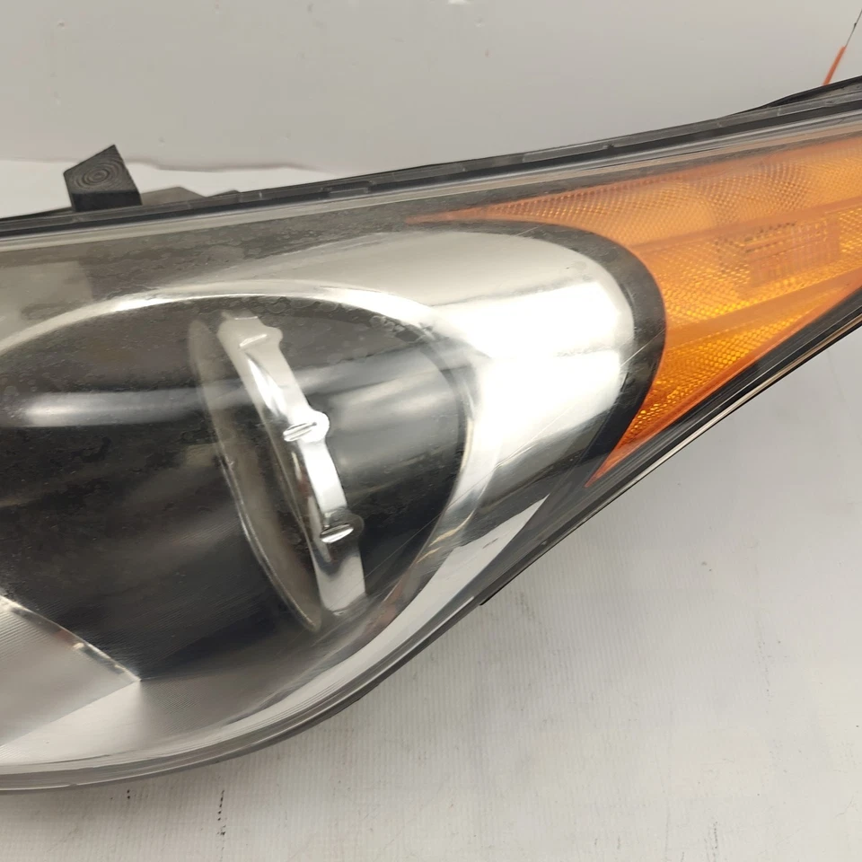 2012 2013 2014 2015 2016 2017 HYUNDAI VELOSTER DRIVER LH HEADLIGHT OEM - Image 4 of 4