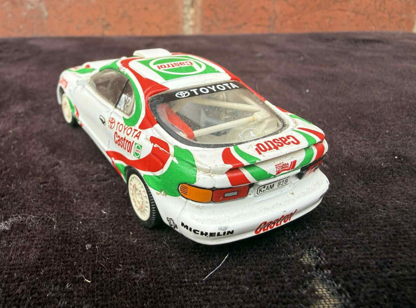 1/43 TROFEU TOYOTA CELICA 4x4 Castrol ( please read description )