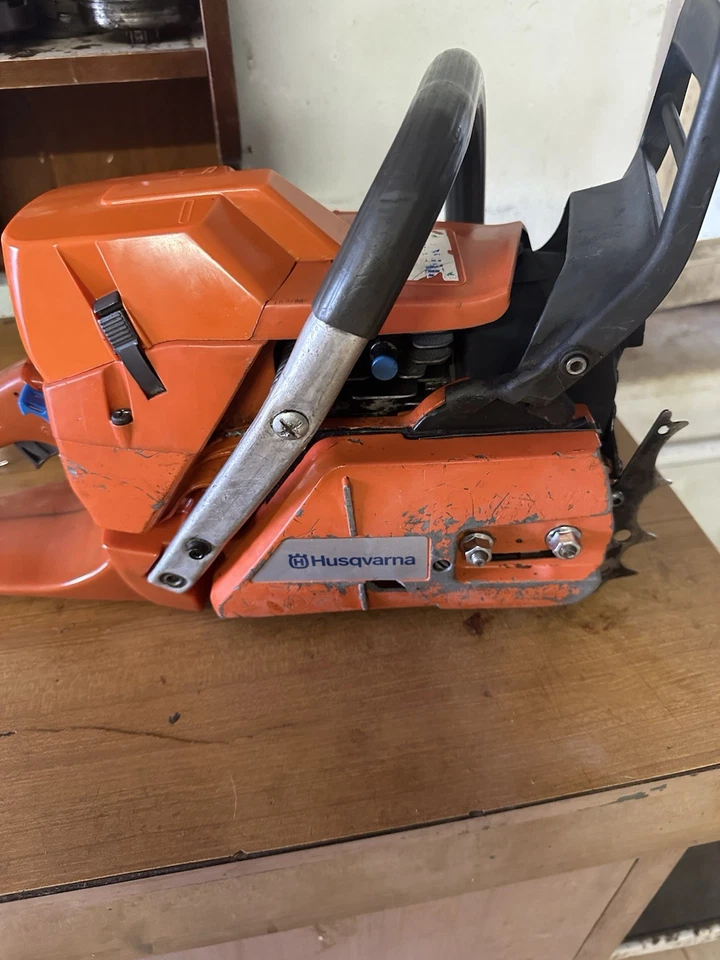 Husqvarna 372 XP X-Torq Motosega a Benzina Professionale - Arancione - Immagine 4 di 4