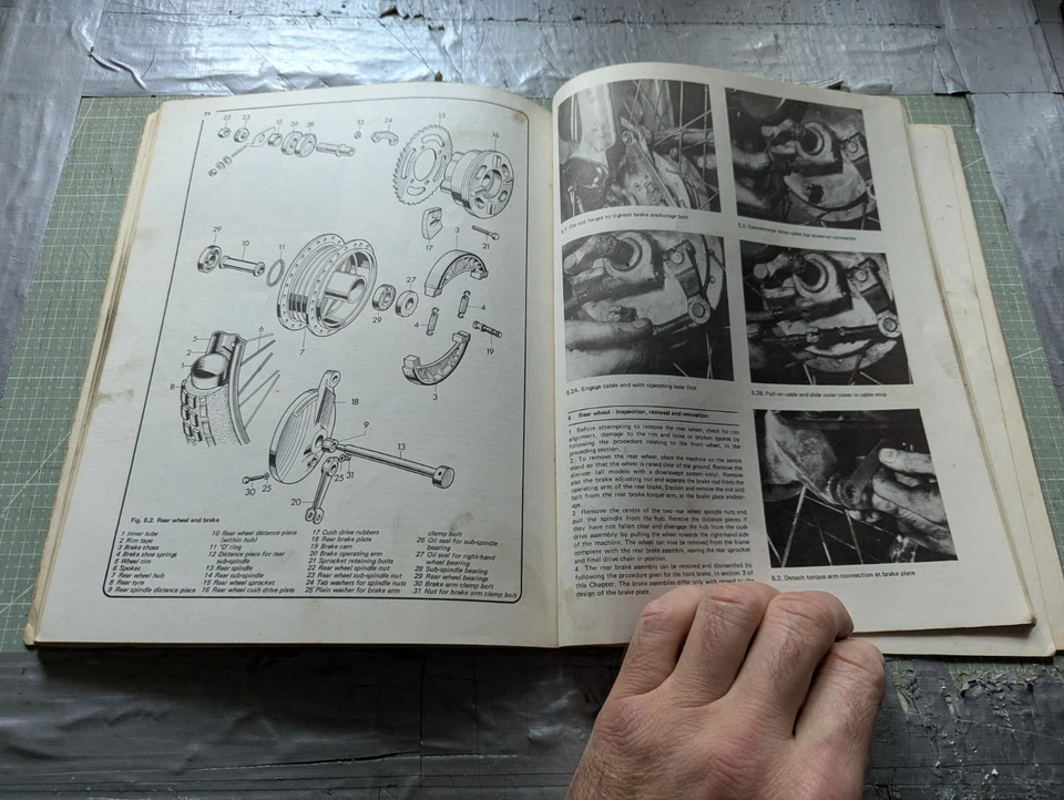 Honda 65, 70, & 90 (1964 On) Haynes Owners Workshop Manual - Image 4 of 4