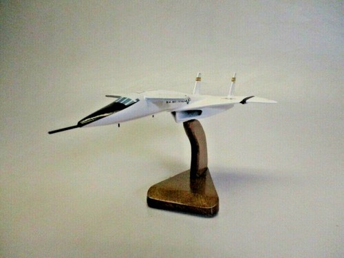 NAA XB-70 Valkyrie USAF XB70 Avión Horno de Escritorio Modelo de Madera Seca Regular Nuevo - Imagen 6 de 7