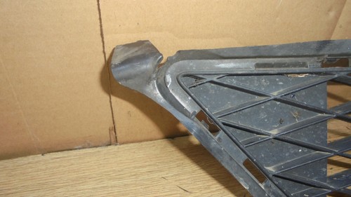 MERCEDES B CLASS 2010 FRONT BUMPER GRILL A1698851922 - Picture 4 of 7