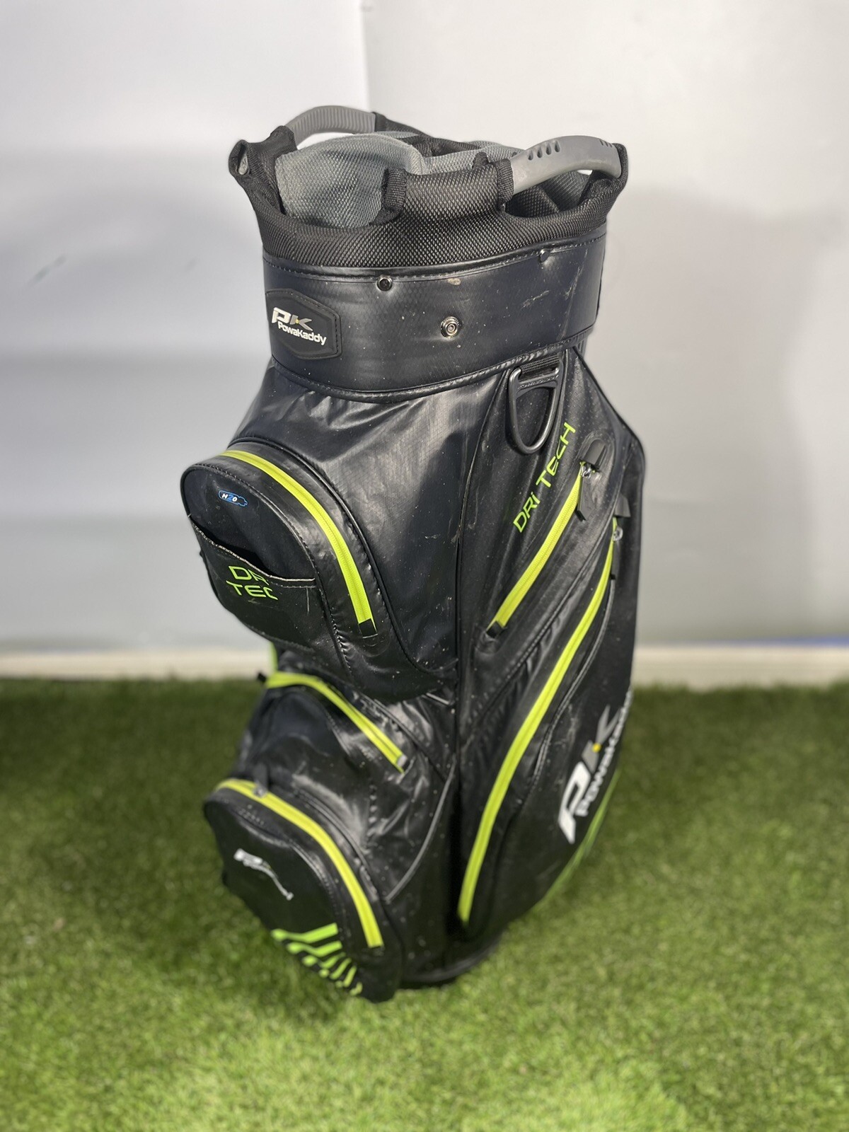 Powakaddy Dri Tech Cart Bag / 2 Zips Not Working / No Rainhood / Black