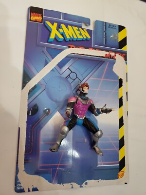VTG 1997 Toy Biz Marvel Comics X-Men Robot Fighters Gambit Free Ship  CARDBACK