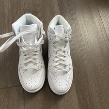 New Nike Dunk Size 5.5WHigh Top Pearl Studs W...