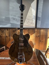 Gretsch G2622T Streamliner Center Block Electric Guitar - Walnut with Case