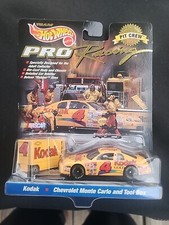 Hot Wheels Pit Crew Bobby Hamilton 4 Kodak 1998 Chevy Monte Carlo ToolBox
