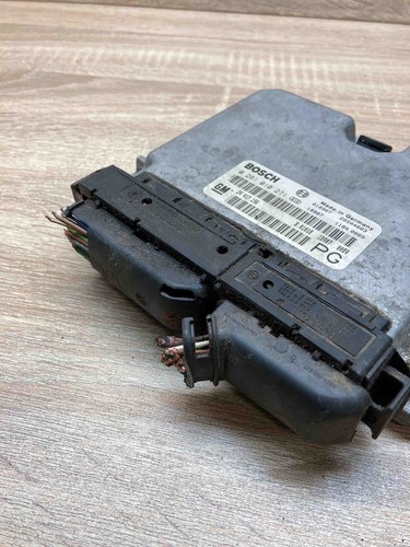 Módulo De Motor ECU Opel Vauxhall Vectra PG Bosch 24417196 0281010271 - Imagen 4 de 7