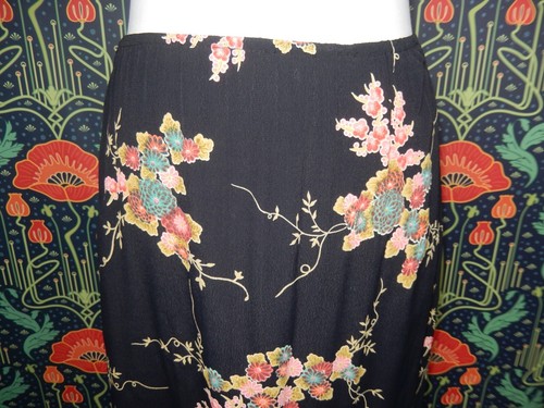 Vintage 90's Y2K Zoe Chinoiserie Print Rayon Long Grunge Whimsigoth Slip Skirt S - Picture 2 of 5