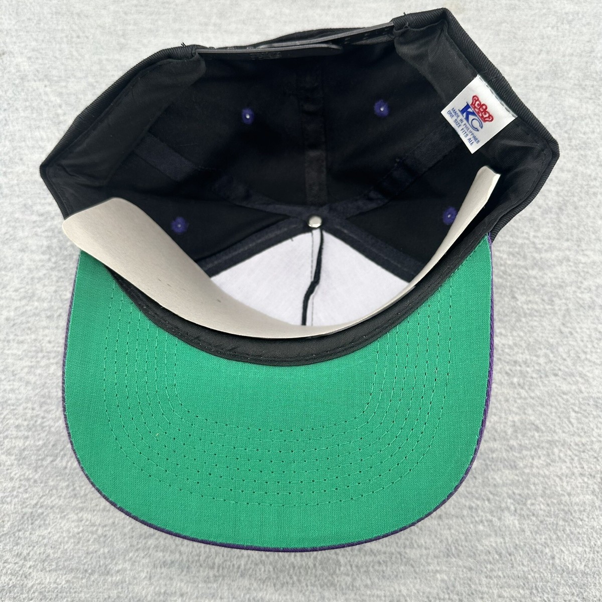 Vintage KC - Deadstock Two Tone Black & Purple Green