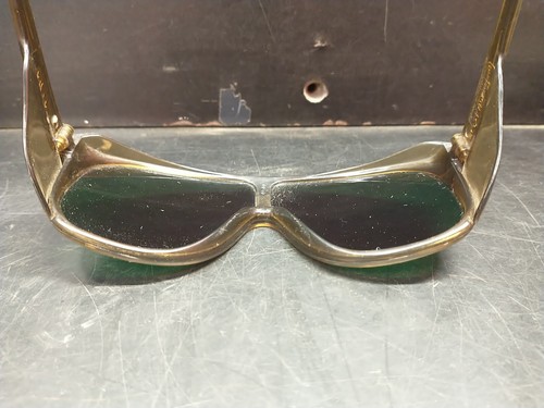2 Vintage Wilson Spectra Safety Glasses Dark Clear Lenses Used Flaws On The Lens - Picture 22 of 24