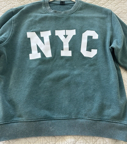 NYC Sweatshirt Wild Fable size XS evergreen color with white letters - Picture 2 of 9